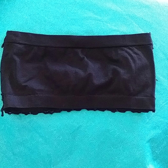 3 for $25 💞 Black Bandeau - Picture 6 of 8
